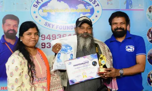 Photographers honoured on World Photography Day, Hans Indias Srinivas Setty felicitated