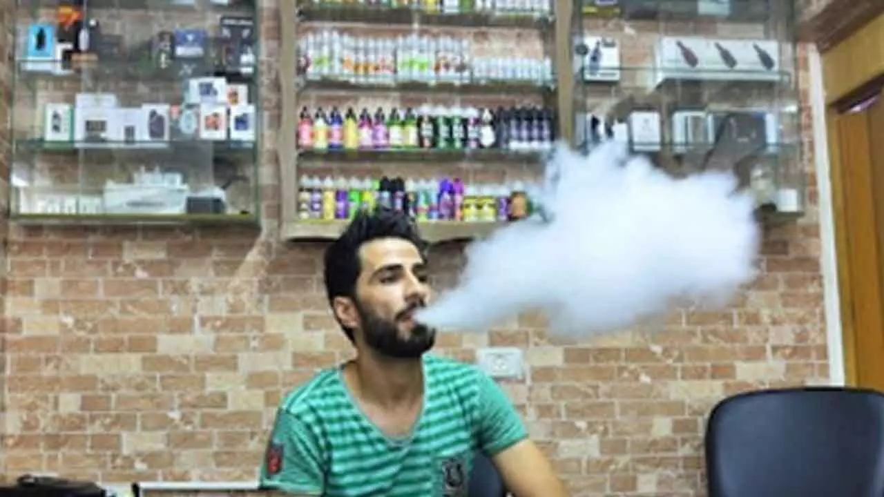 UK-based review finds youth vaping linked to increased health risks, future smoking UK-based review finds youth vaping linked to increased health risks, future smoking