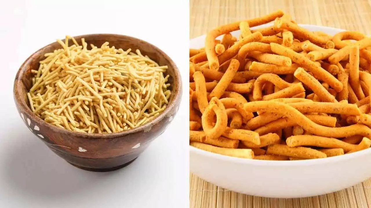 Bhujia vs Sev: The Subtle Yet Crunchy Divide in India’s Favourite Besan Snacks Bhujia vs Sev: The Subtle Yet Crunchy Divide in India’s Favourite Besan Snacks