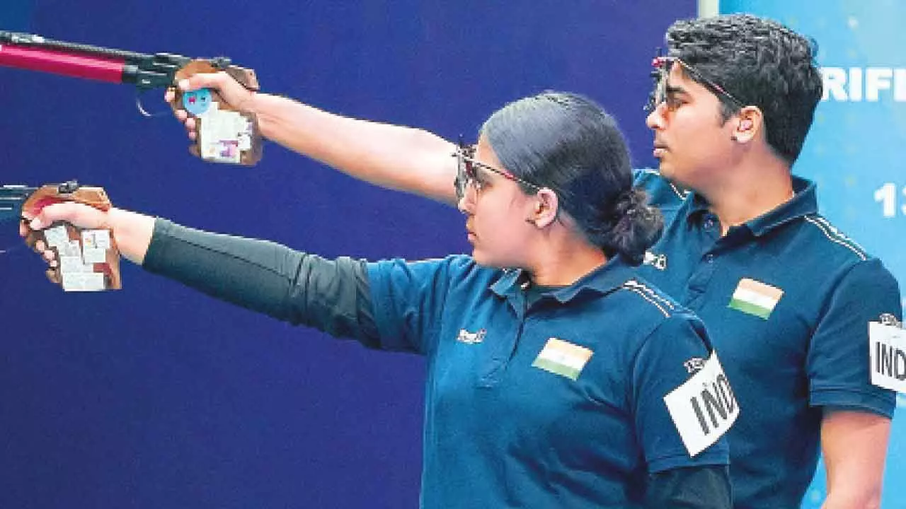 Saurabh-Suruchi duo wins 10m air pistol mixed team bronze Saurabh-Suruchi duo wins 10m air pistol mixed team bronze