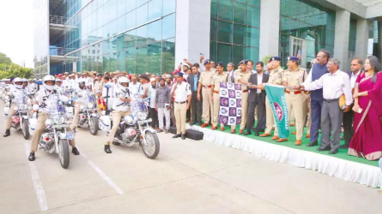 50 patrolling bikes, 100 marshals added to strengthen traffic management in city