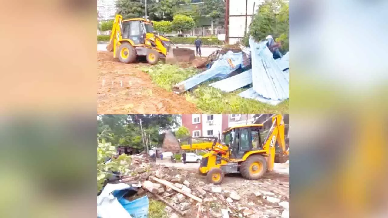 HYDRAA reclaims Rs 400 crore public land in Madhapur HYDRAA reclaims Rs 400 crore public land in Madhapur