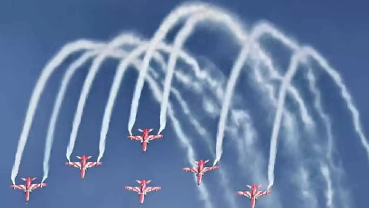 CM thanks Def Min for okaying IAF air show during Mysuru Dasara CM thanks Def Min for okaying IAF air show during Mysuru Dasara