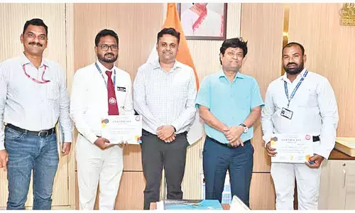 Best performers among ticket checking staff felicitated