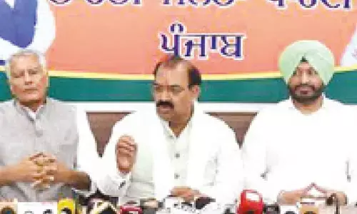 BJP delegation meets Pb Guv over halting of awareness camps