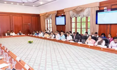 Implement social sector schemes effectively to improve living standards of people: Fadnavis