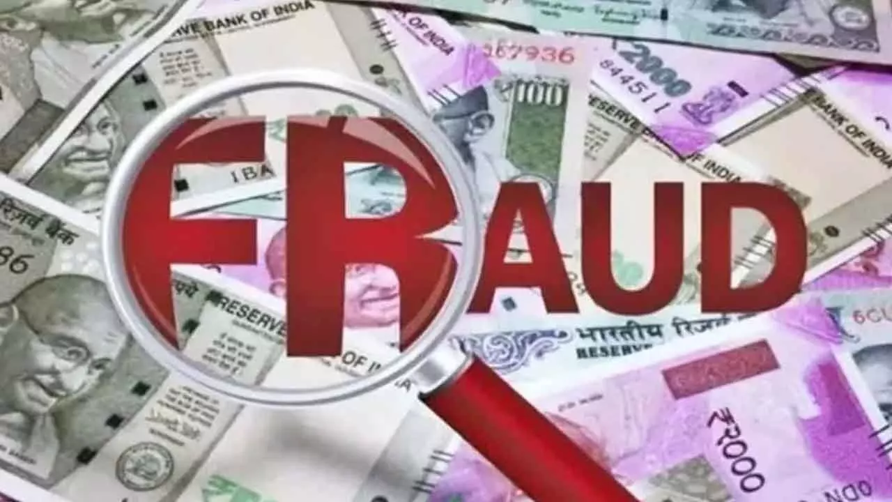 People warned against ‘frauds’ taking money for govt work People warned against ‘frauds’ taking money for govt work