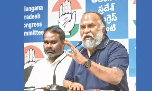 Jagga Reddy lashes out at KTR for calling Cong ‘third class’