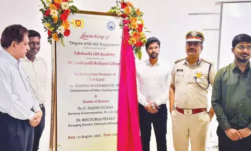 Discipline, determination key to Civil Services success, says CP