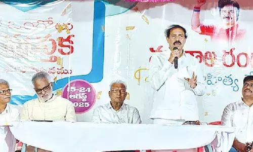 Rising communal forces threat to nation: Ramakrishna