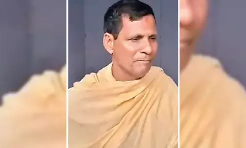 Man nabbed while climbing Puri temple