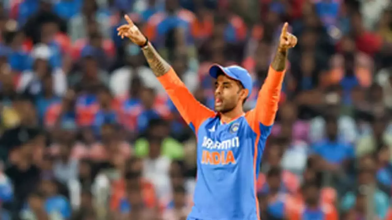 India are favourites to win Asia Cup, says Farveez Maharoof