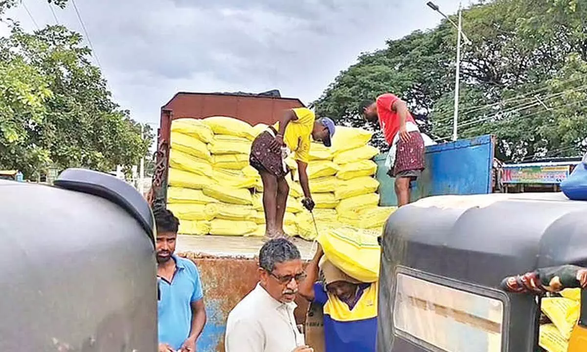230 seized urea bags distributed at subsidised rates