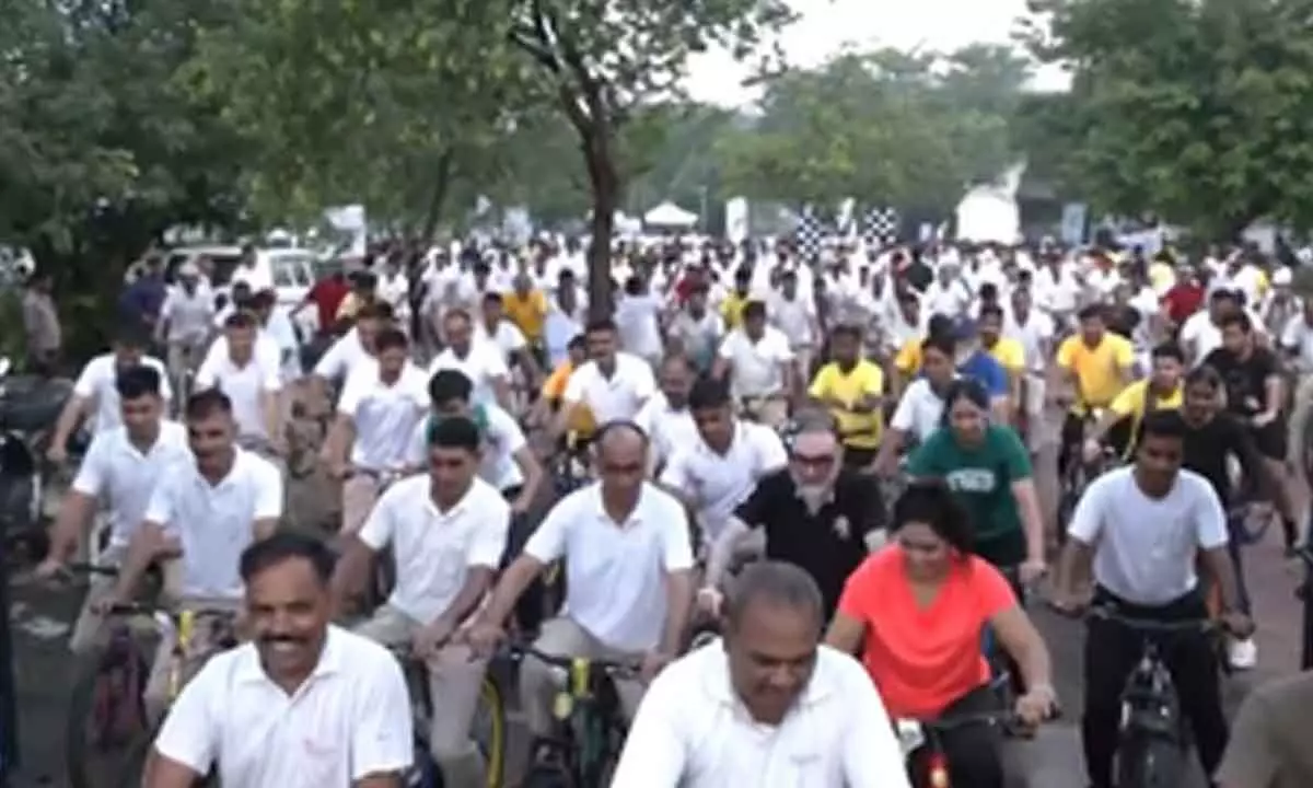 Police personnel across country join Fit India - Sundays on Cycle to promote healthy living