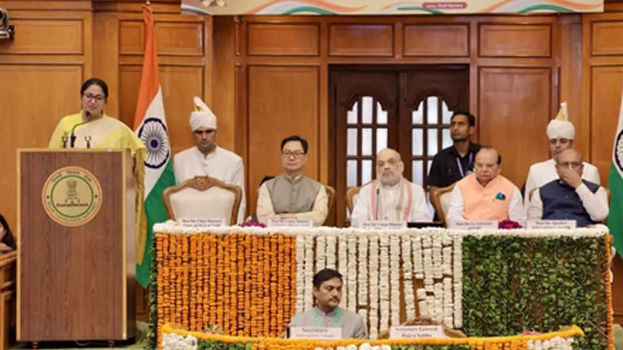 Delhi CM Rekha Gupta hails HM Amit Shah for bill to sack tainted ministers Delhi CM Rekha Gupta hails HM Amit Shah for bill to sack tainted ministers