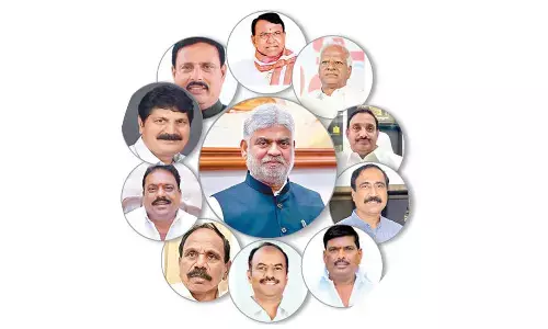 Speaker’s notice puts 10 BRS turncoat MLAs in a tight spot