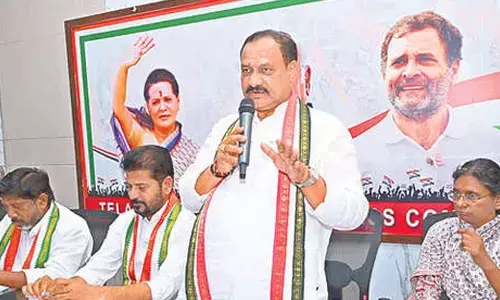 BRS and BJP jointly enacting drama over urea shortage: CM