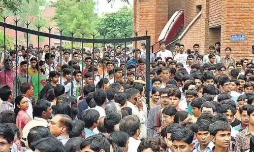 Over Rs 6.43 crore collected in fee for 75 Naib-Tehsildar posts in J-K