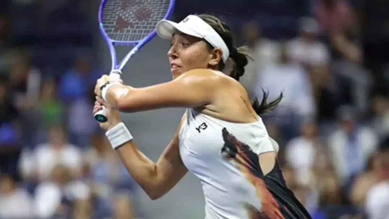US Open: Pegula, Paolini, Azarenka advance to second round with solid wins