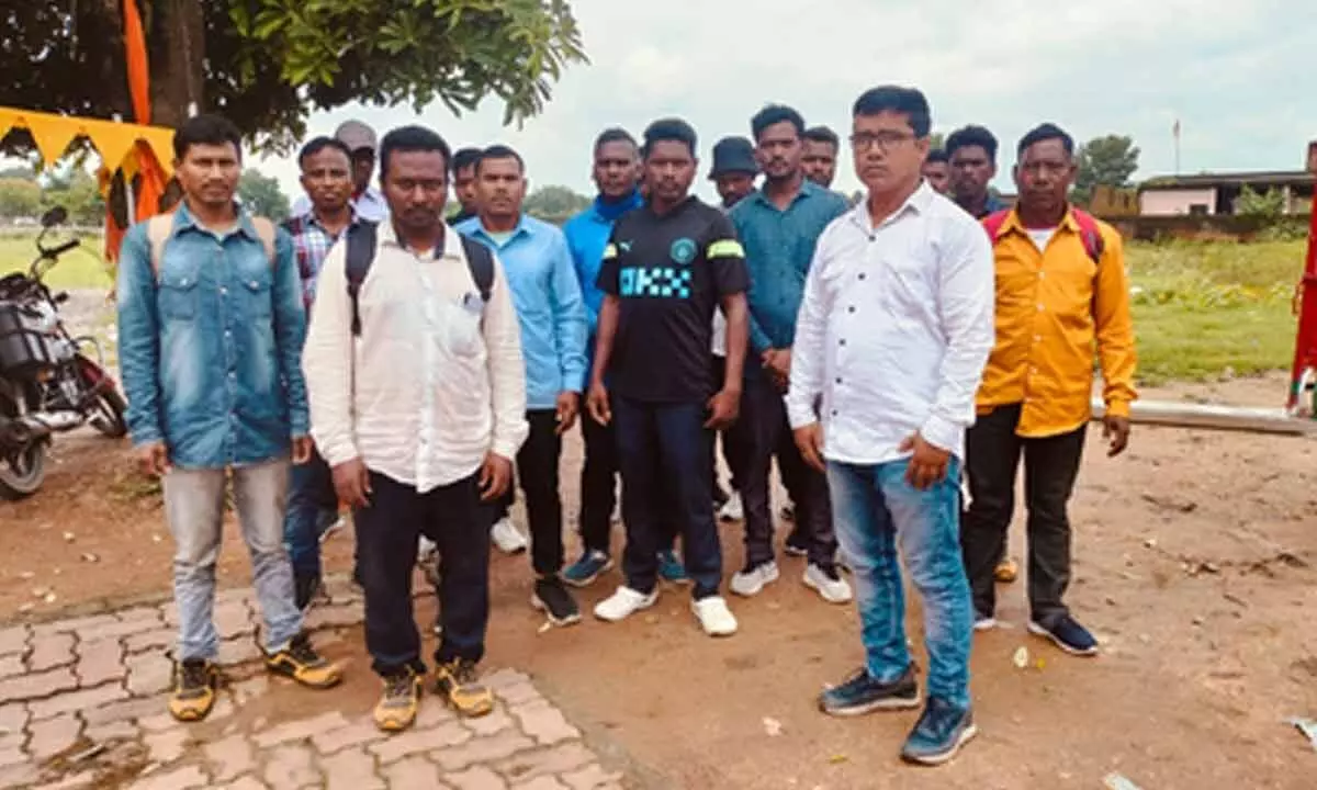 17 workers from Jharkhand trapped in Cameroon return home after MEA intervention