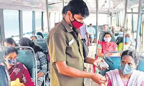 Free bus receives great response from women in Nellore