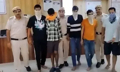 Five gamblers apprehended in Delhi, stake money recovered