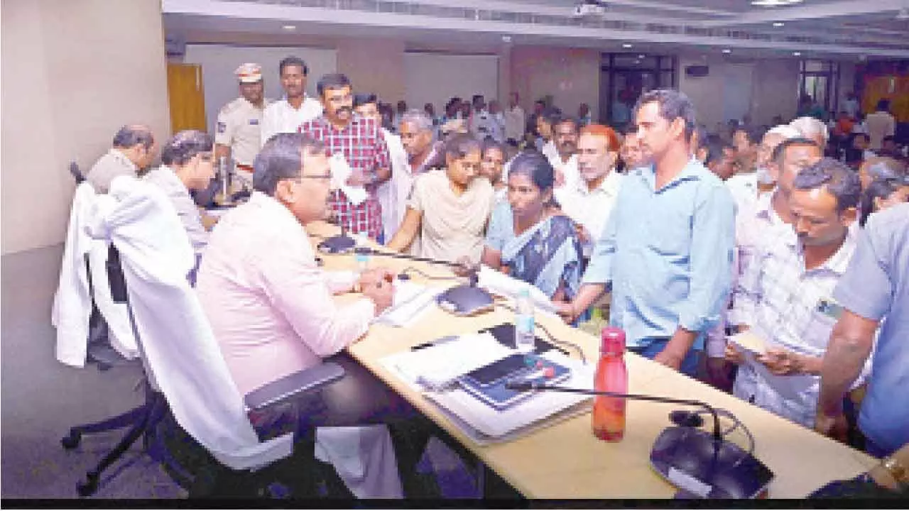 Prajavani receives 102 complaints
