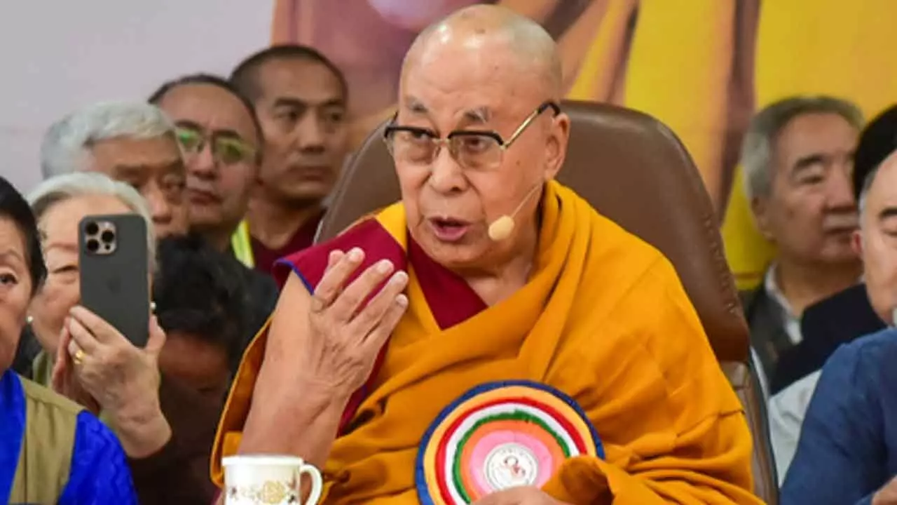 Bad weather delays Dalai Lama’s departure from Leh Bad weather delays Dalai Lama’s departure from Leh