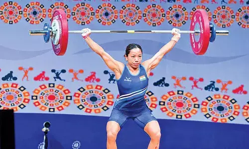 Mirabai wins gold at Commonwealth C’ships