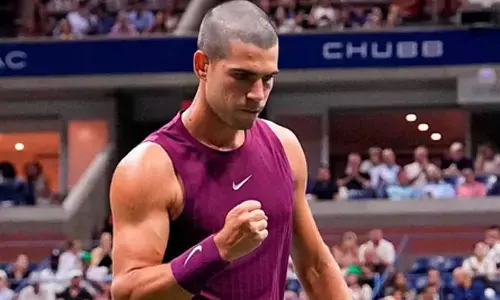 US Open: Alcaraz, Ruud sail through first-round wins