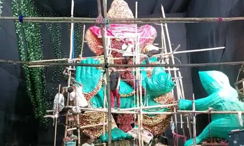 26-foot tall apple Ganesh idol to mark golden jubilee of Natraj Club in Sambalpur
