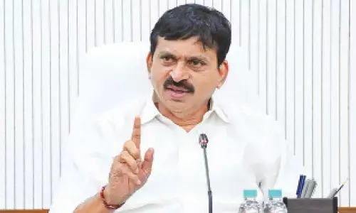 Ponguleti predicts Mahagathbandhan sweep in Bihar polls