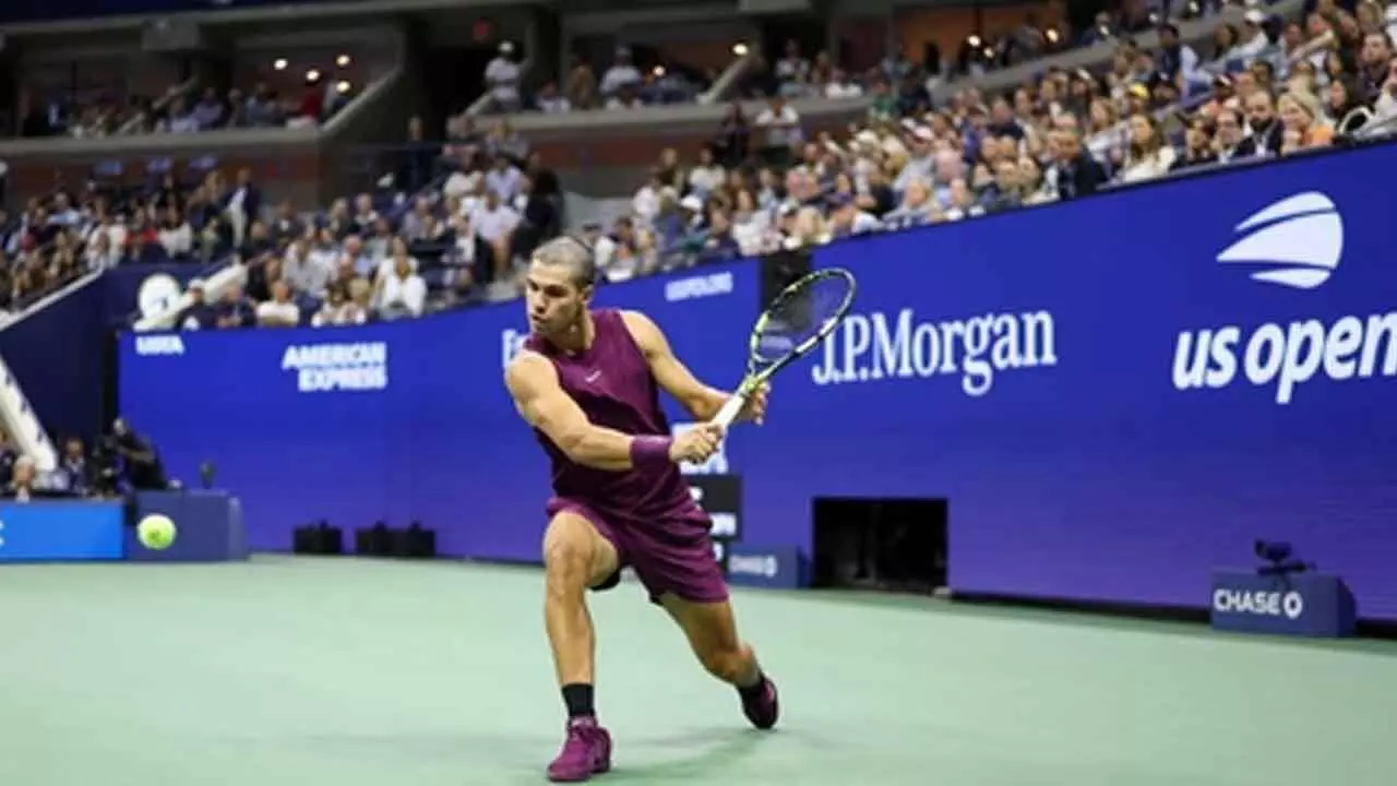 US Open: Alcaraz, Shelton & Djokovic charge into Round 3