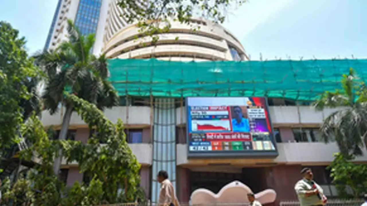 Sharp rebound likely in oversold mkt