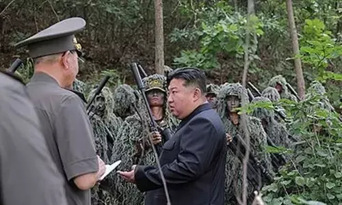 North Koreas Kim inspects sniper, special forces units at training base