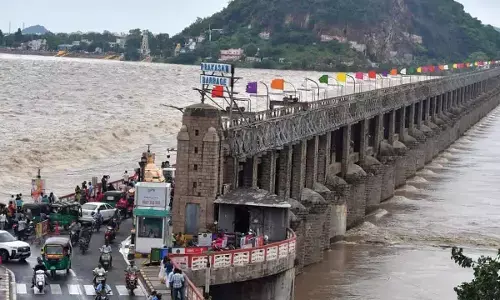 Inflow to Krishna river increases at Prakasam barrage, first danger warning in place