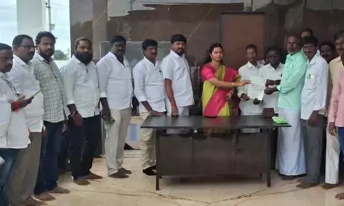CM Relief Fund Cheques Distributed to Poor Beneficiaries in Gadwal