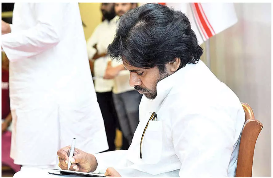 Pawan Kalyan Condemns Attack on Chief Justice of India