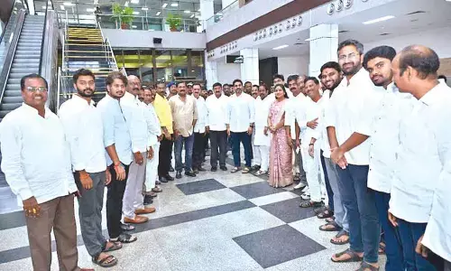 Vizag to witness hectic political activity as CM, Dy CM, ministers descend on city