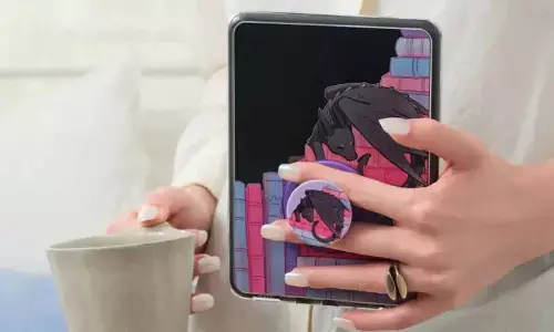 PopSockets Brings MagSafe PopCase to Kindle for Easier Reading