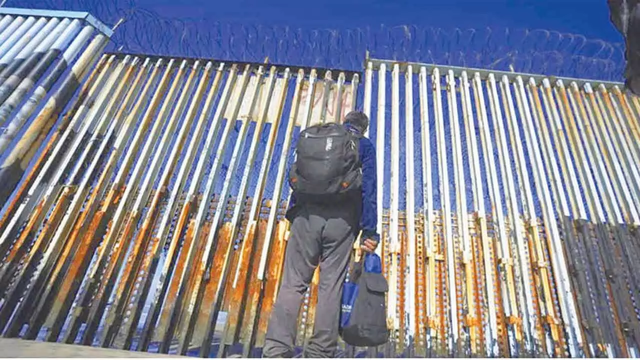 Do you want border wall to stop immigrants, SC asks govt Do you want border wall to stop immigrants, SC asks govt