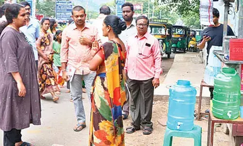 Ensure free flow of traffic and pilgrim movement in Alipiri area