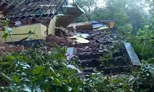 Suspected crude bomb blast kills one, several hurt in Kerala’s Kannur; houses damaged