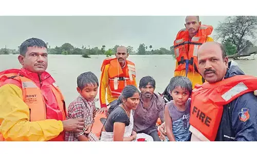 Fire dept rescues over 1,600 across six flood-hit districts