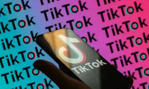 TikTok Expands DMs with Voice Memos and Image Sharing for All Users