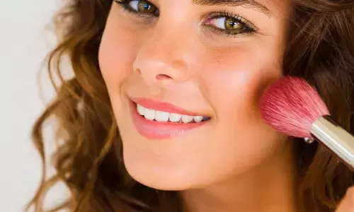Mastering Blush: The Right Techniques for Every Face Shape