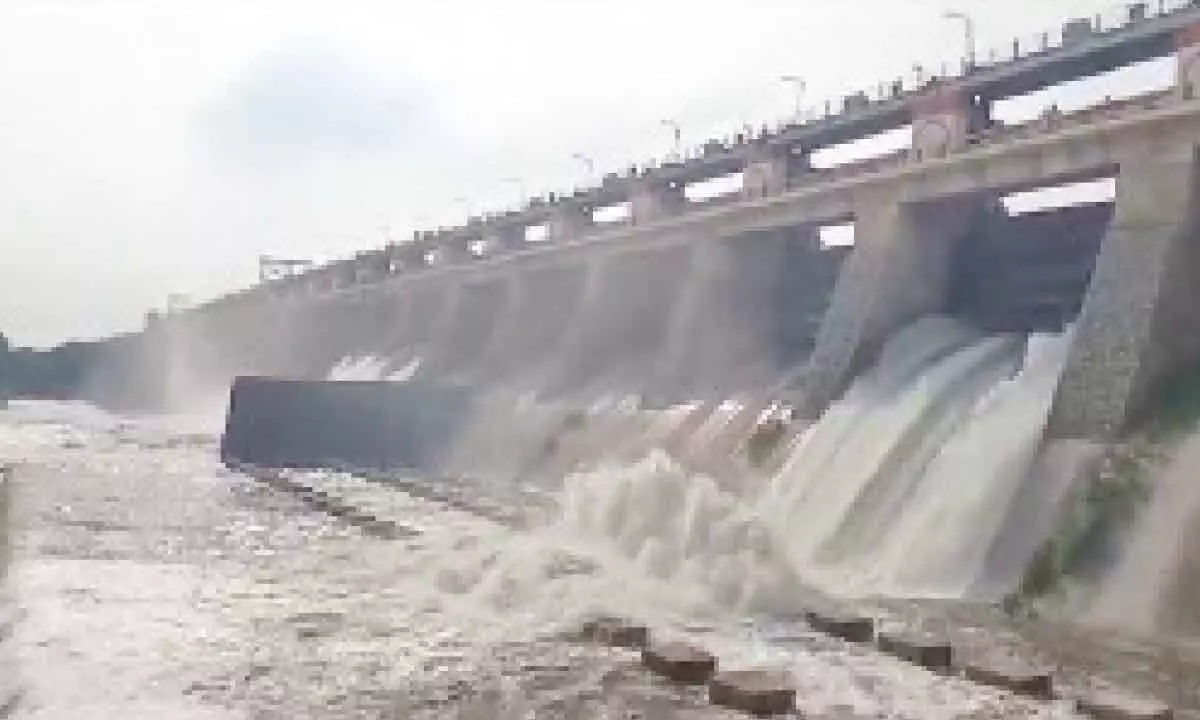 8 gates of Musi project lifted in Nalgonda