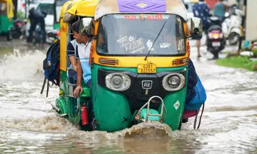 IMD forecasts heavy rainfall across Gujarat, orange alerts issued for select districts