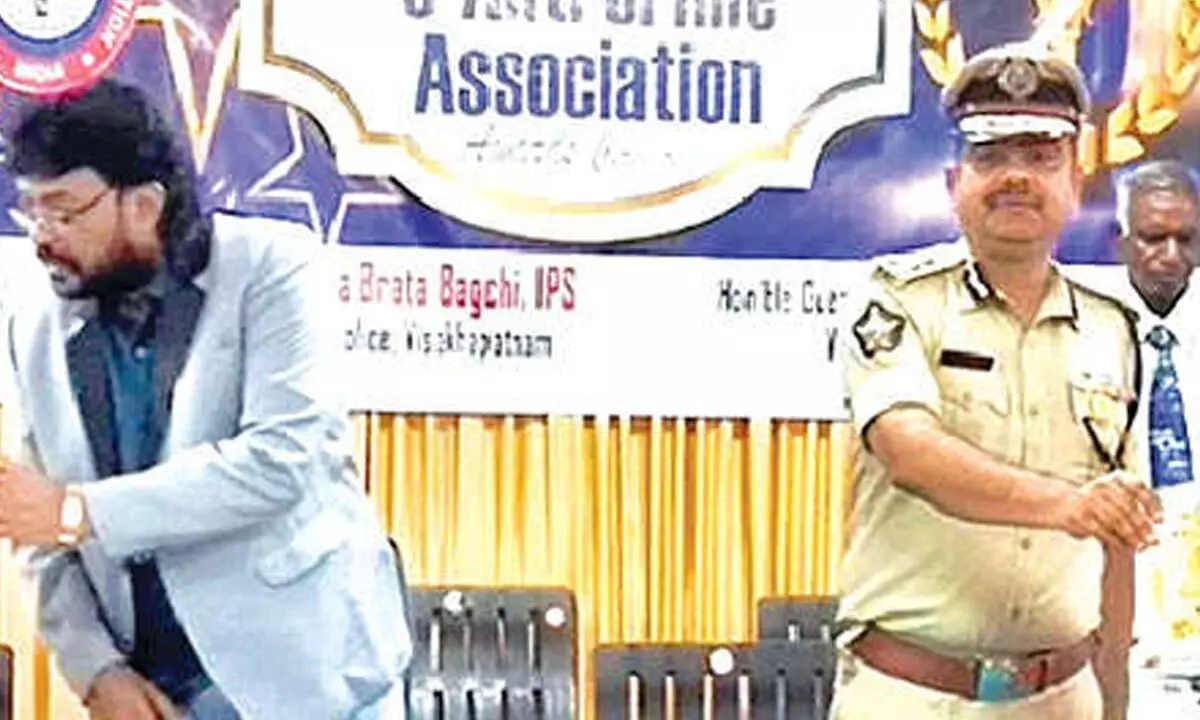 Advocate Akula Bharathi conferred with Advocate for Justice Award Advocate Akula Bharathi conferred with Advocate for Justice Award