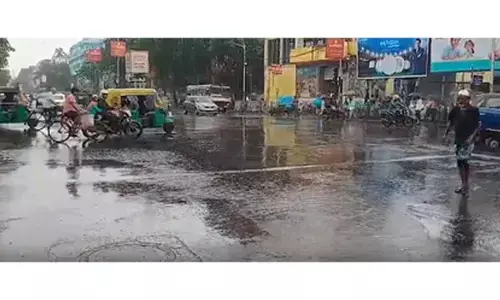 Met office forecasts rain in Bengal ahead of Durga Puja